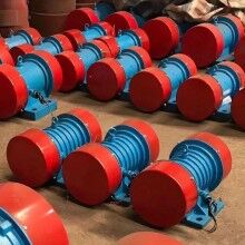 YZS-10-2振動電機(jī) 功率0.75KW 宏達(dá)振動電機(jī)