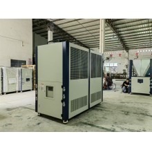 船舶焊接常用冷風(fēng)機(jī)降溫制冷，船艙焊接專(zhuān)用冷風(fēng)機(jī)降溫制冷，船艙焊接常用冷凍機(jī)降溫，船艙焊接采用冷卻機(jī)降溫制冷