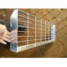 冠成【樓梯踏步板】高性?xún)r(jià)比熱銷(xiāo)品